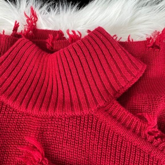 Lovers + Friends Arlington NWT Distressed Ripped Cold Shoulder Red Sweater Sz M - Picture 3 of 10